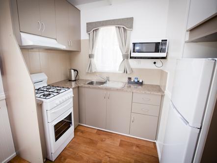 Gum Tree Caravan Park Порт Феъри Екстериор снимка
